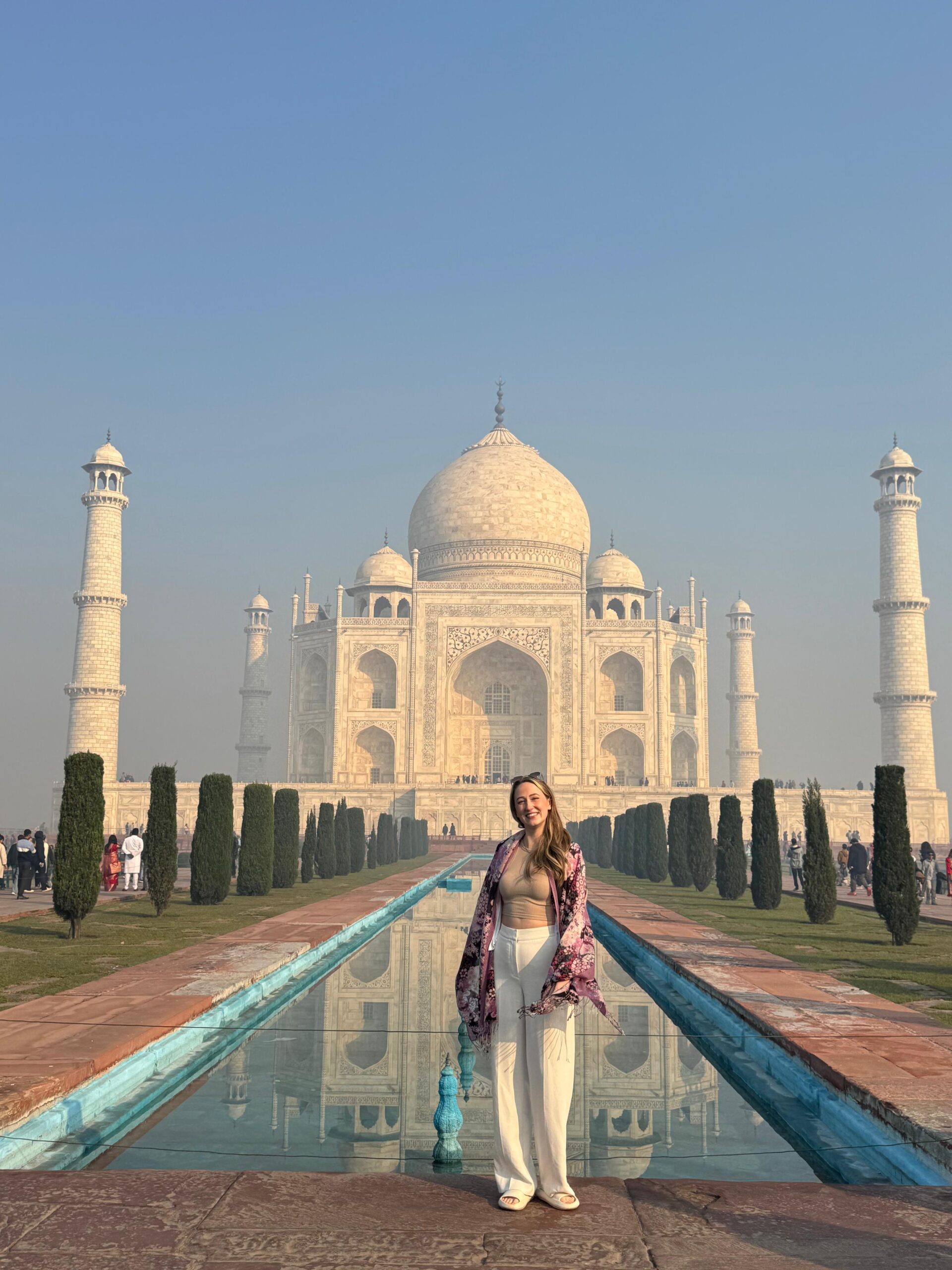 Delhi to agra tour packages
