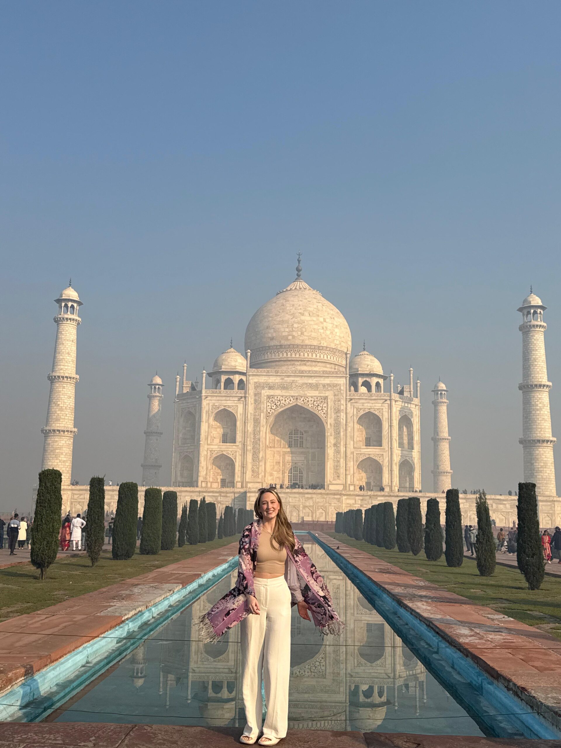 Delhi to agra tour packages