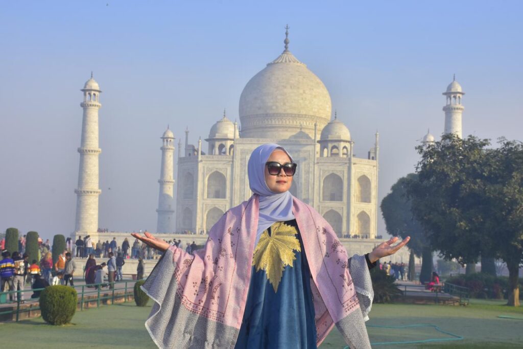 Delhi to Agra Tour Packages